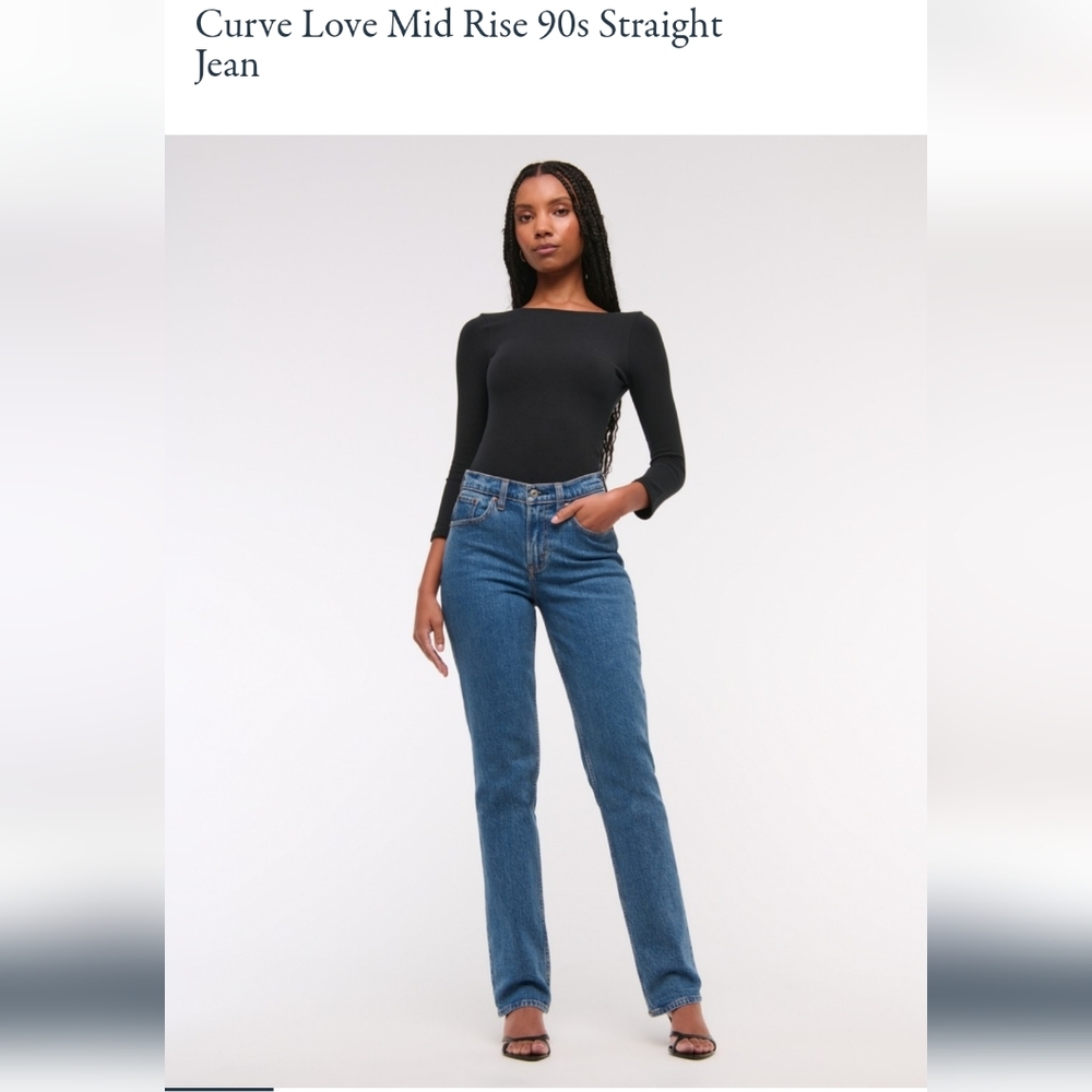 A&F 90's Straight Leg Curve Love Jeans  (24)